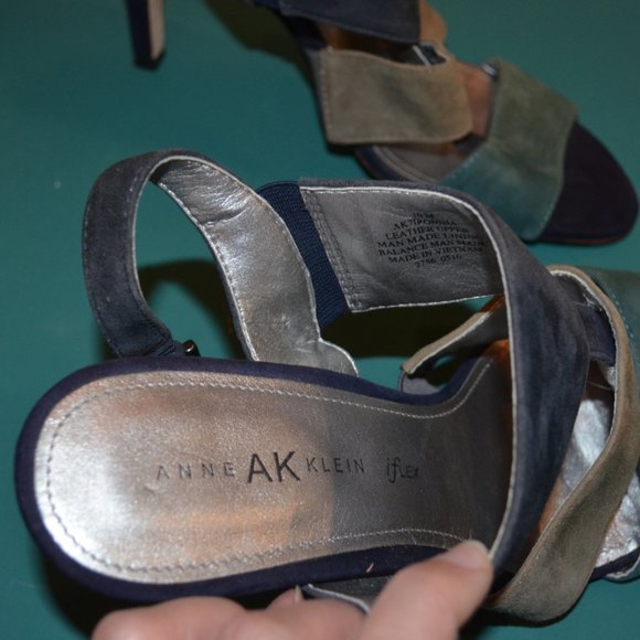 Anne AK Klein iFlex Sandals Heels 4" aprox. Fastener Stretch Leather Upper 10M - Picture 5 of 10